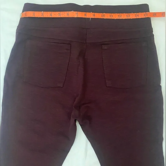 High-Waisted Women's Dark Wine Leggings - Picture 5 of 7